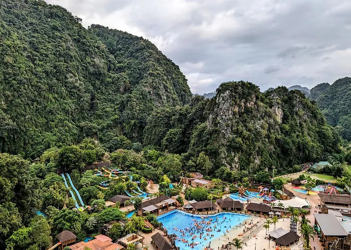Amazing Views & Eco Friendly Luxury Onsen Suites, Lost World Of Tambun
